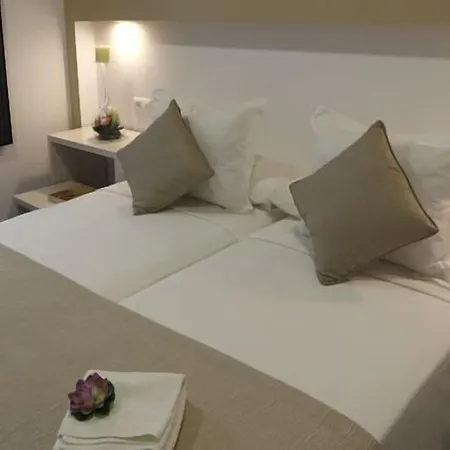 게스트하우스 La Pasajera Boutique 3*
